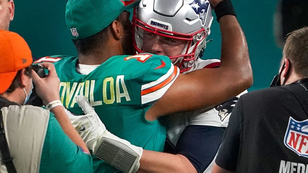 Bama Battle: New England Patriots' Mac Jones vs. Miami Dolphins' Tua  Tagovailoa - Sports Illustrated New England Patriots News, Analysis and More