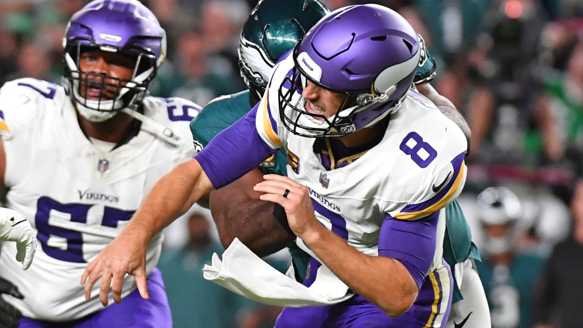 Philadelphia Eagles Beat Minnesota Vikings 34-28: Live Game Log - Sports  Illustrated Philadelphia Eagles News, Analysis and More