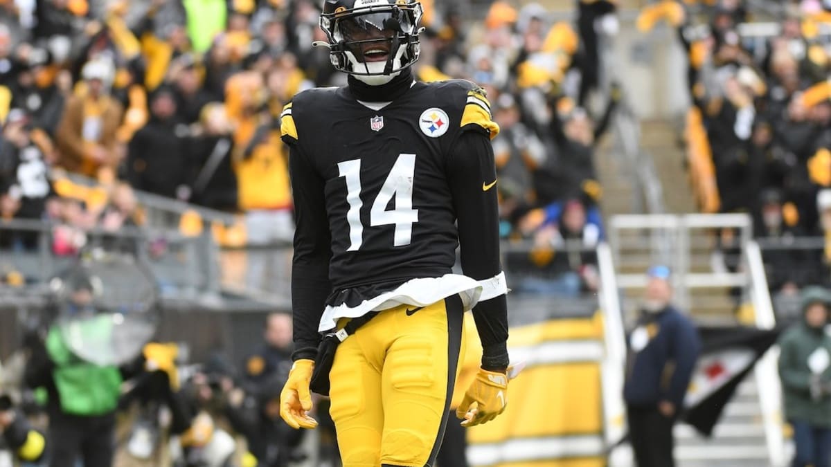 Pittsburgh Steelers WR George Pickens Suffers Hamstring Injury