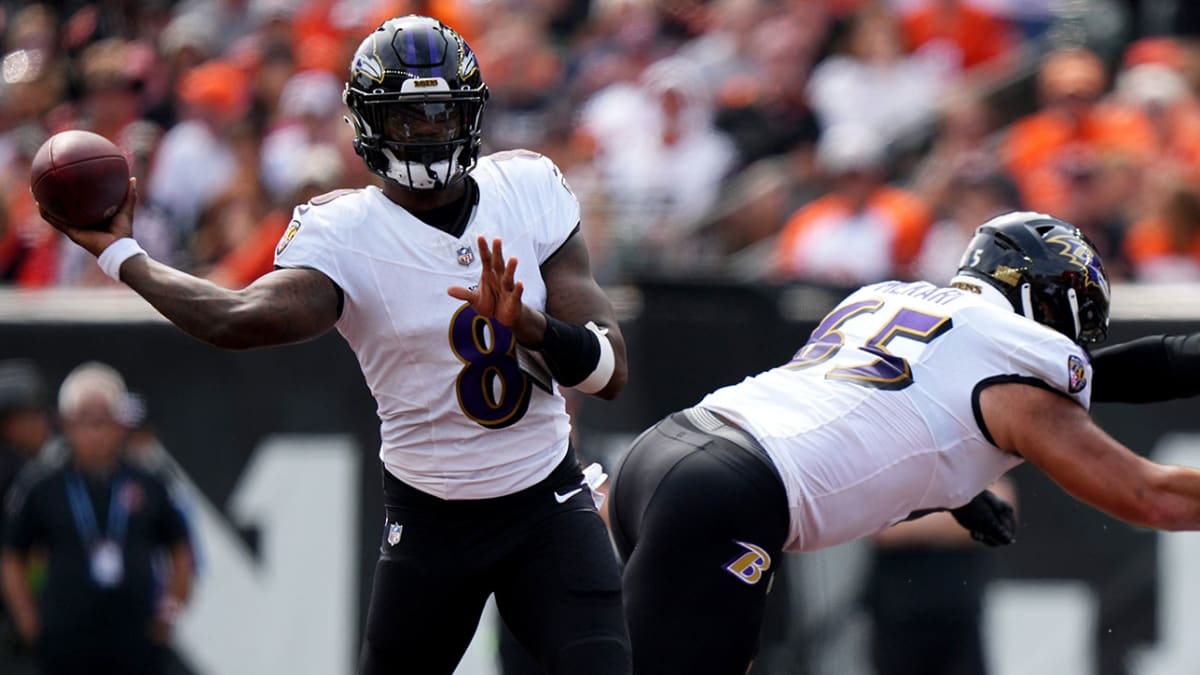 Jackson's injury a concern, but Ravens' defense playing well