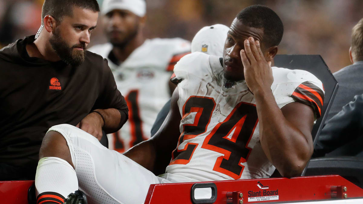 Browns' Nick Chubb Expected to Be Out for Season With Knee Injury - Sports  Illustrated