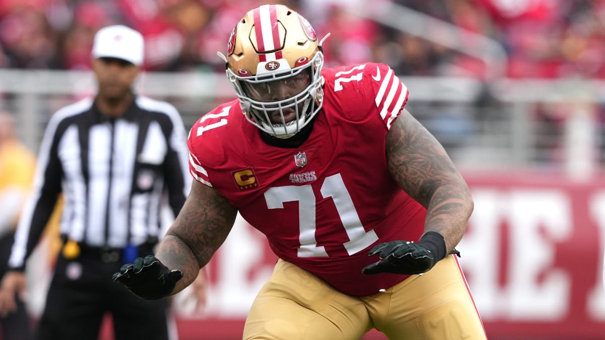 49ers' Trent Williams appears to throw punch on Giants defensive lineman;  avoids ejection