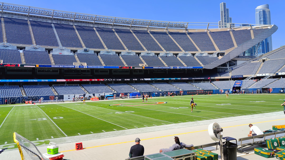 Chicago Bears, Park District Feud Over Soldier Field