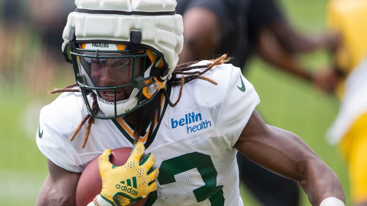 If shorthanded at WR, Packers should lean on Aaron Jones in passing game