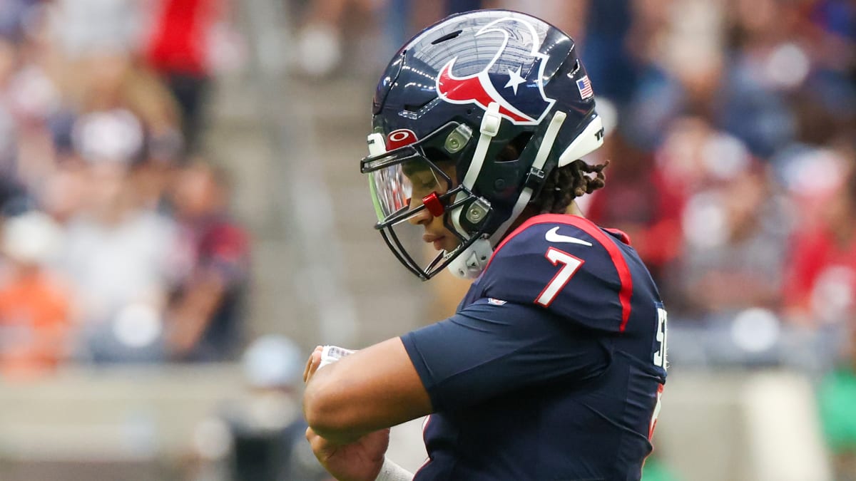 LOOK: Houston Texans Reveal Week 2 Uniforms vs. Indianapolis Colts