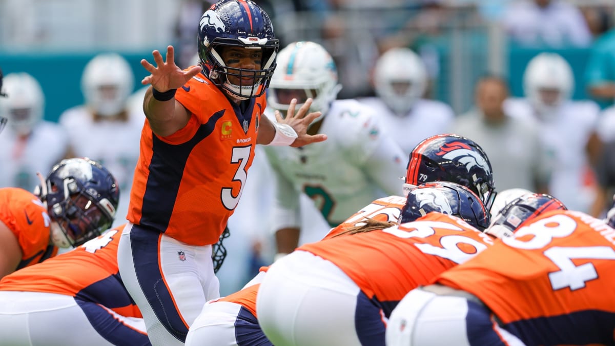 Denver Broncos quarterback Russell Wilson (3) walks on the sidelines during  an NFL football game against the Miami Dolphins, Sunday, Sept. 24, 2023, in  Miami Gardens, Fla. (AP Photo/Doug Murray Stock Photo - Alamy