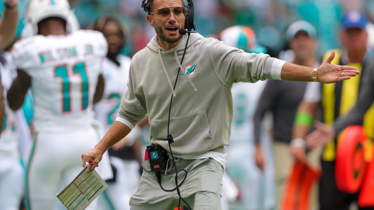 Miami Dolphins poised to end their offensive identity crisis