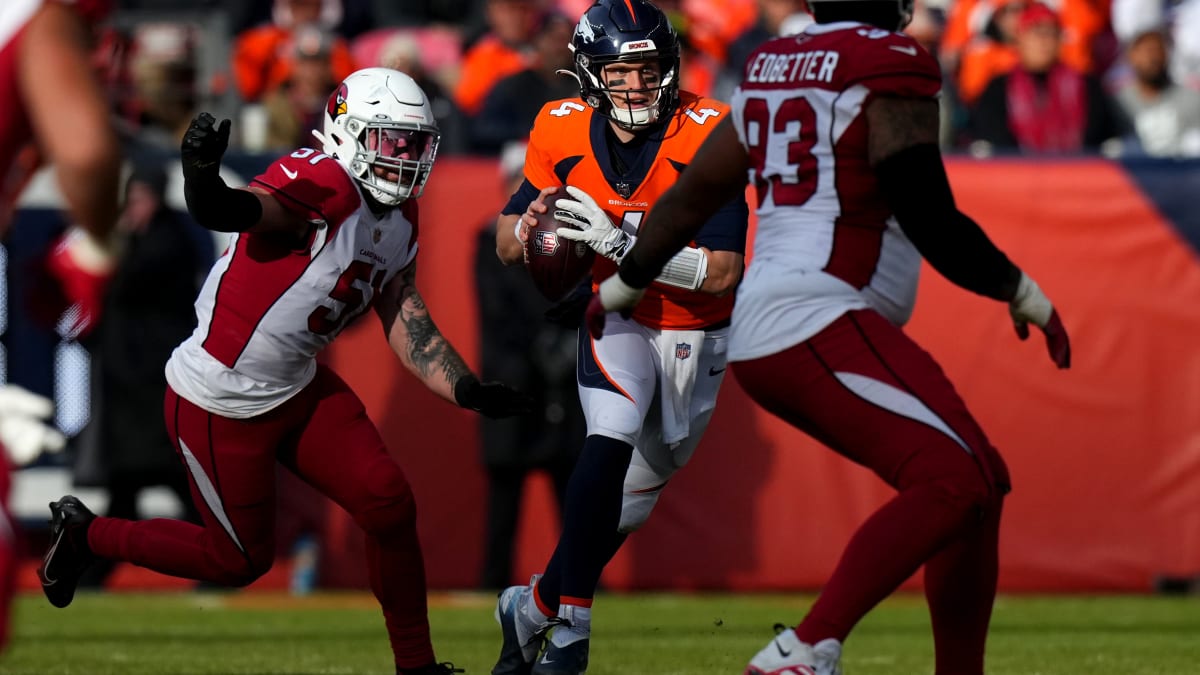 Broncos Linebacker Josey Jewell Suffers Season Ending Injury - CBS Colorado