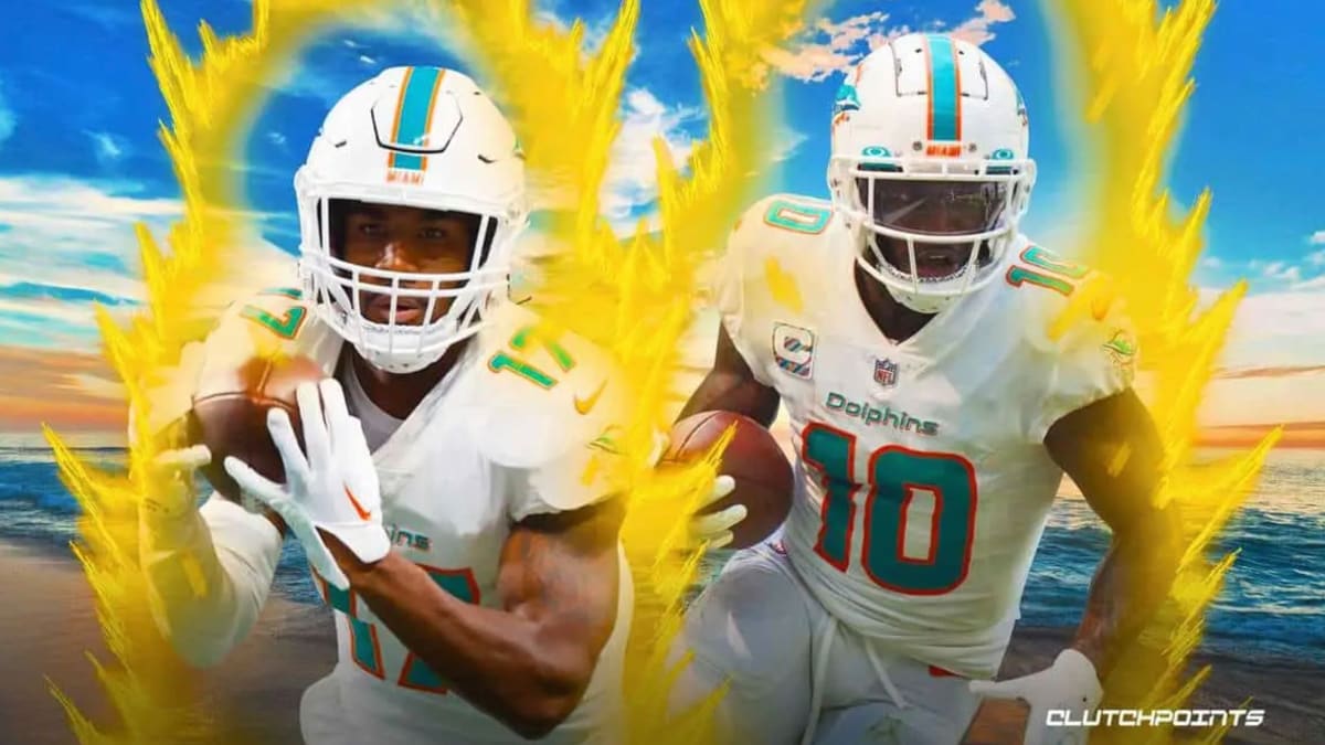 Miami Dolphins wide receiver Jaylen Waddle (17) warms up on the field  before an NFL football game against the Buffalo Bills, Sunday, Sept. 19,  2021, in Miami Gardens, Fla. (AP Photo/Doug Murray