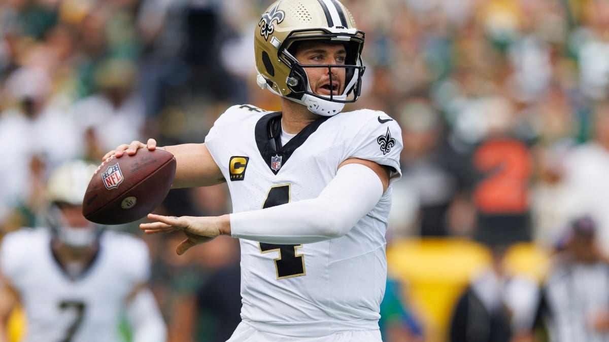 New Orleans Saints' QB Doing Everything He Can to Play Against Buccaneers, Buccaneers