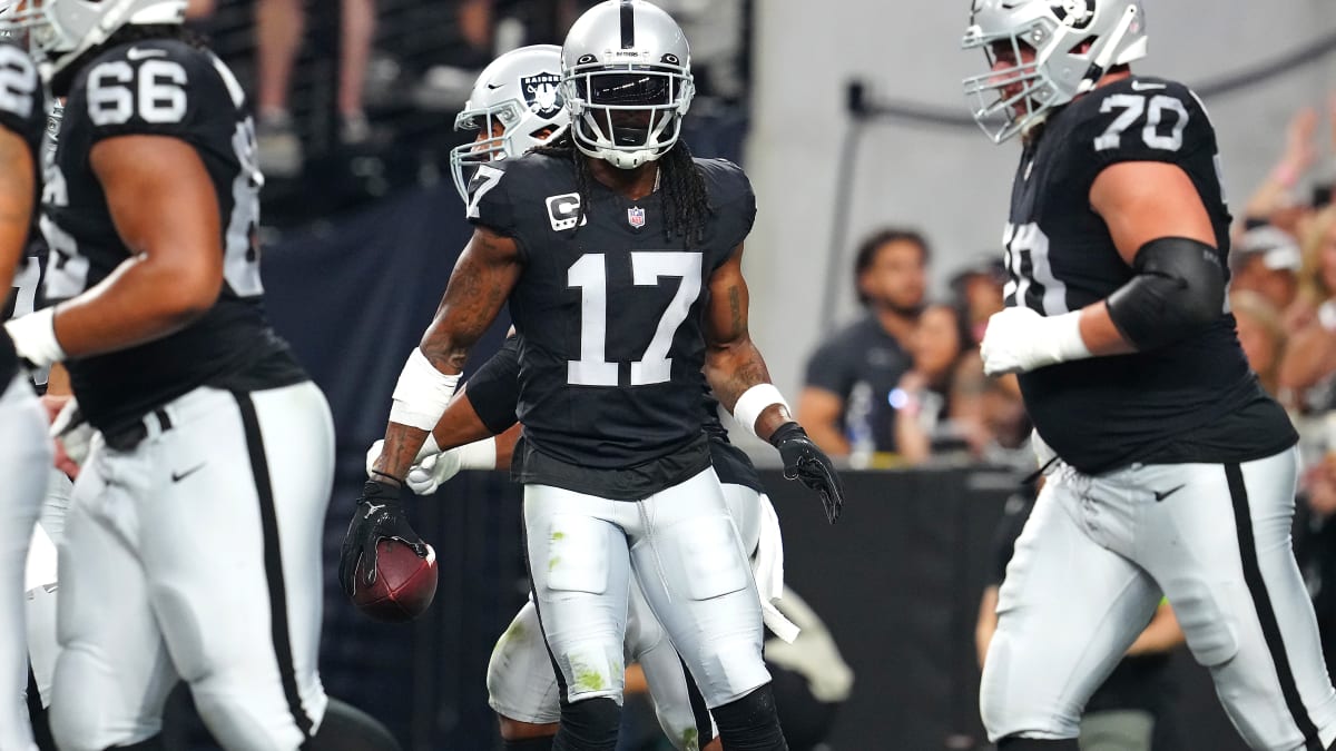 Raiders considering trading superstar wide receiver Davante Adams