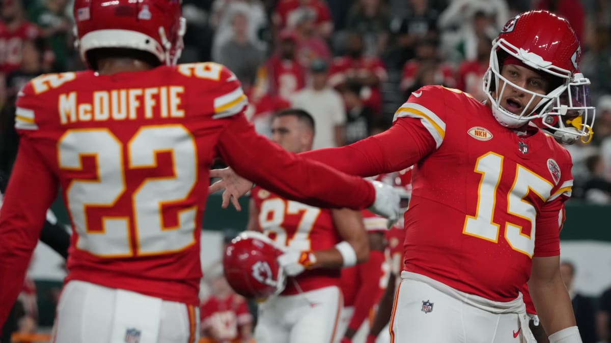 Kansas City Chiefs 2022 NFL Schedule - Official Chiefs Schedule - Sports  Illustrated Kansas City Chiefs News, Analysis and More