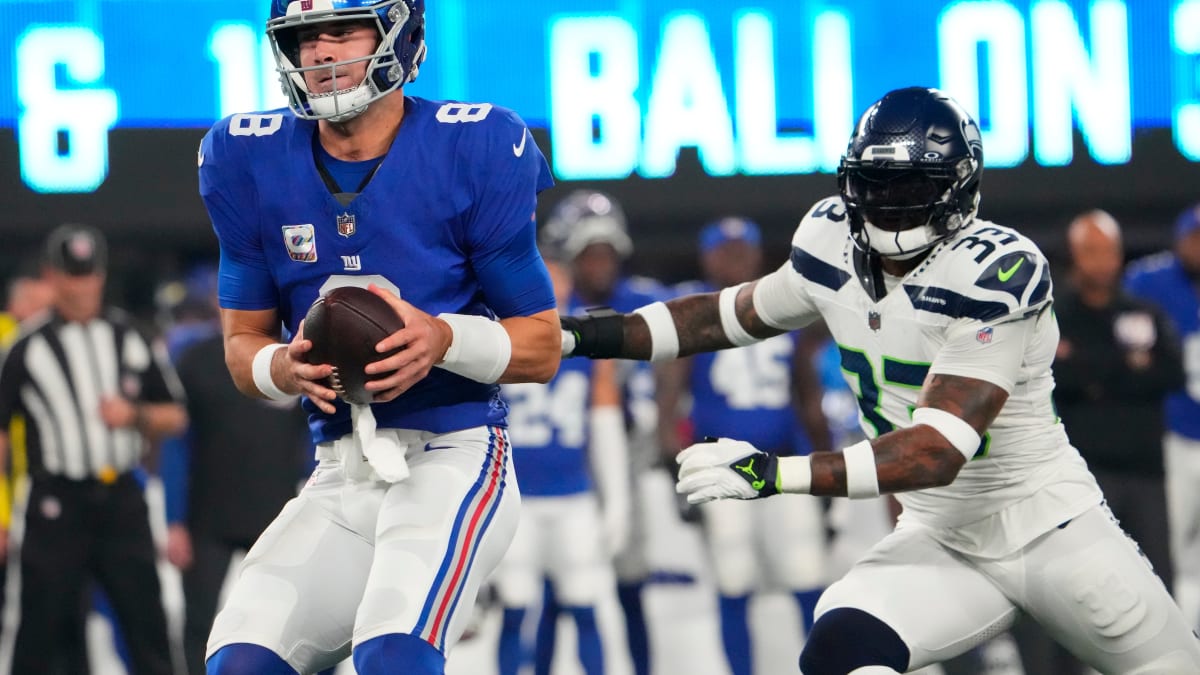 Monday Night Football - New York Giants vs. Seattle Seahawks: How to Watch,  Odds, and More - Sports Illustrated New York Giants News, Analysis and More