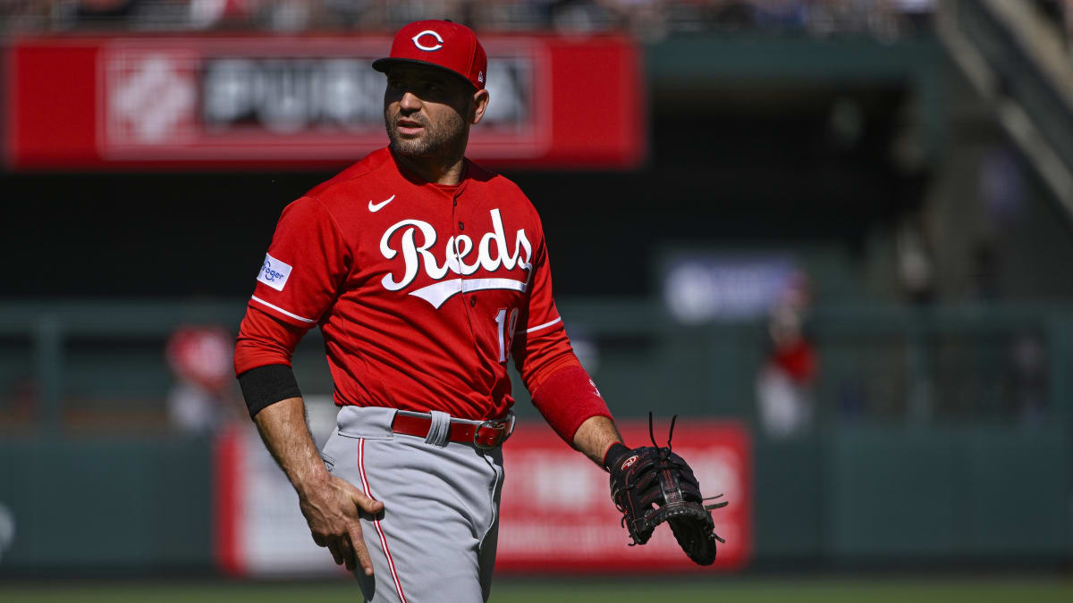 Joey Votto sends strong message to frustrated Reds fans