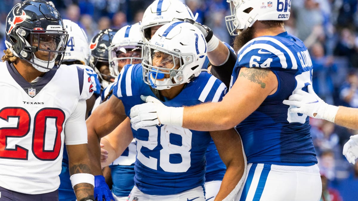 The Standoff in Indy: Should the Colts Pay Jonathan Taylor?