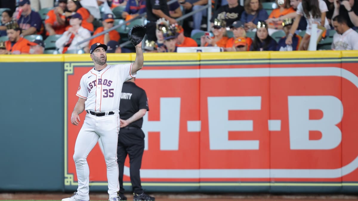 Justin Verlander Continues to Make Postseason History for the Houston  Astros at 39 Years Old - Sports Illustrated Inside The Astros