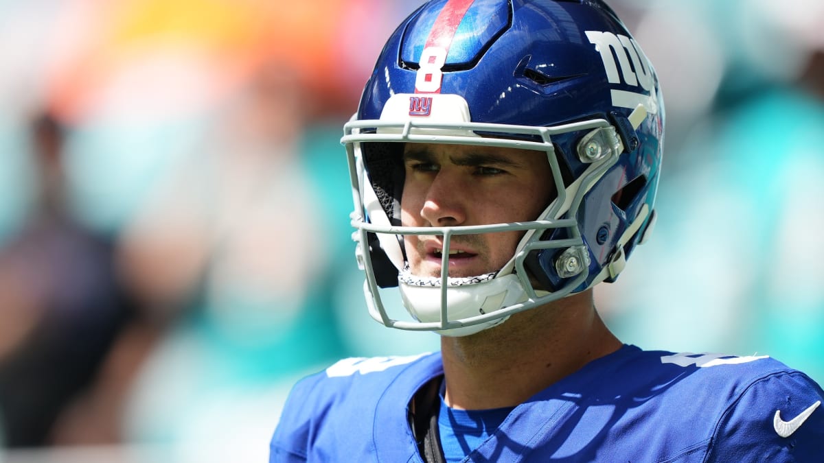 Daniel Jones' jersey sales spike after Giants name him Week 3 starter -  Sports Illustrated