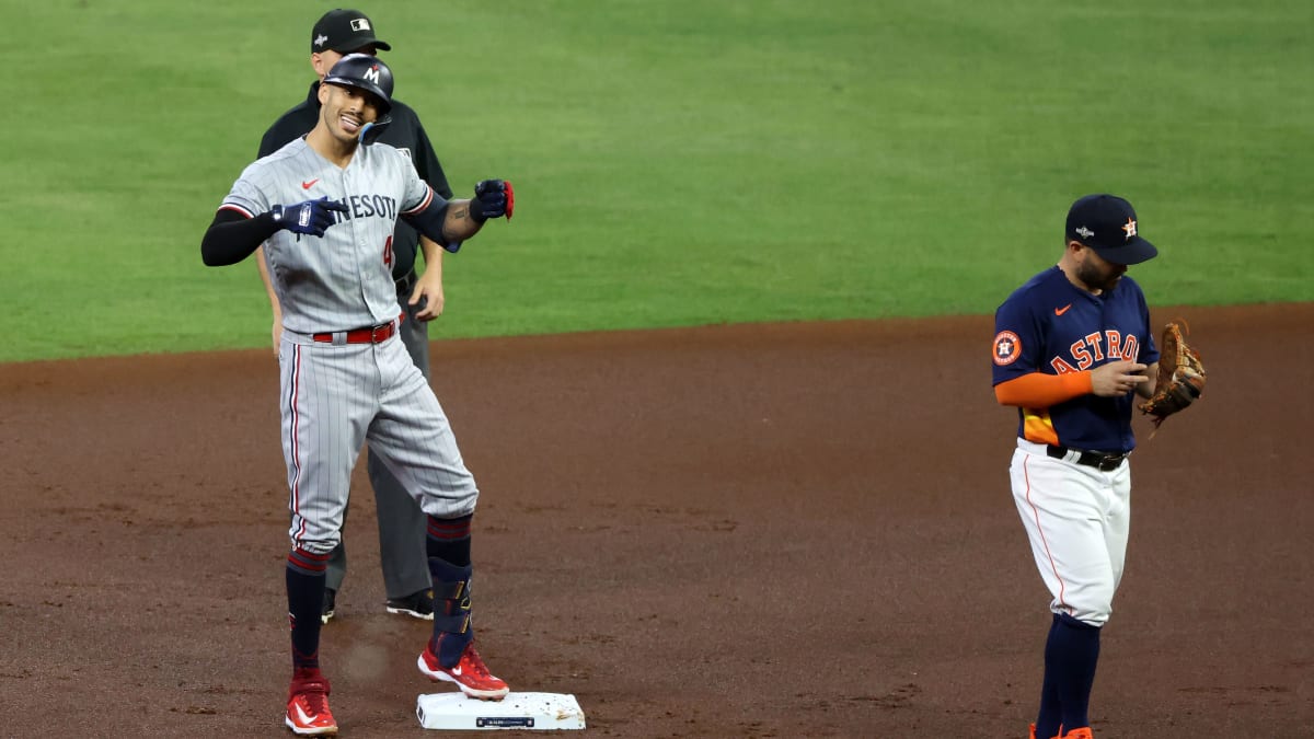 In Houston, Twins Star Carlos Correa Is October's Iron Man Once Again -  Sports Illustrated