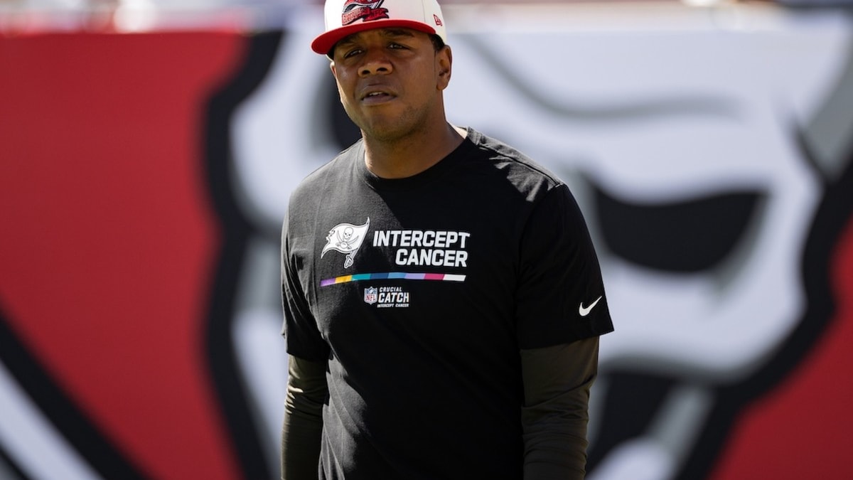 Byron Leftwich Caught Coaching Bug In Pittsburgh As Big Ben's Backup -  Steelers Depot