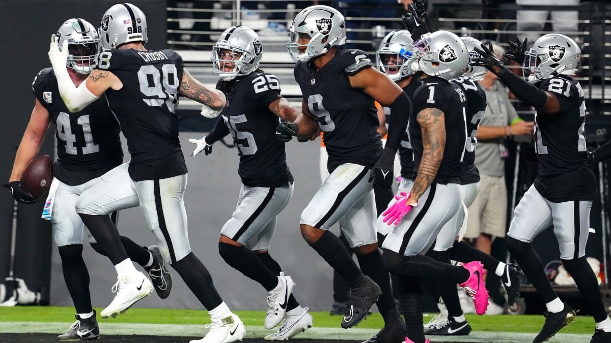 Podcast Complete Recap of the Debacle Raiders vs. Steelers - Sports  Illustrated Las Vegas Raiders News, Analysis and More