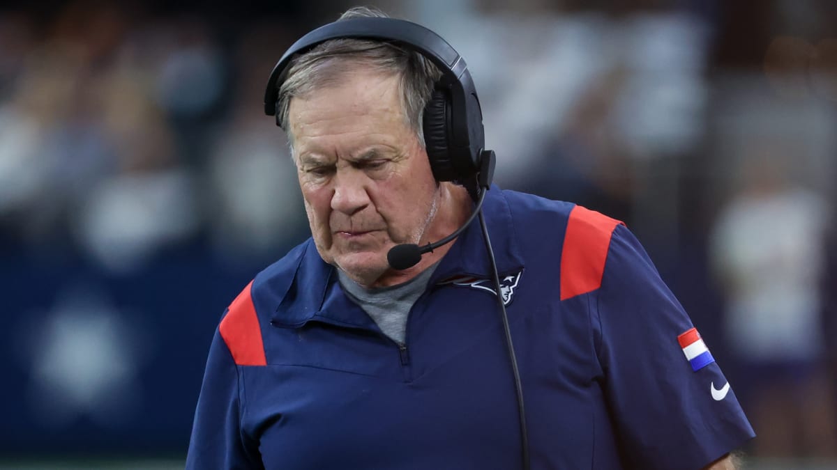 Fans Blame Bill Belichick, Freak Out Over Tom Brady Illness