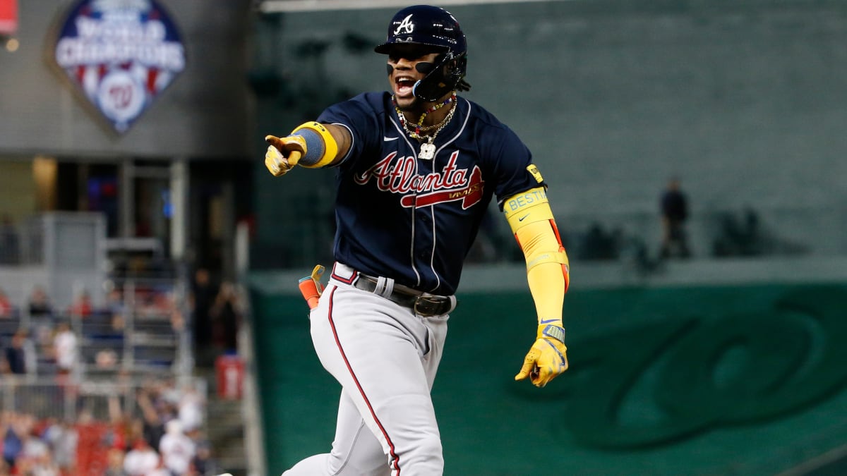 Base-by-base guide to Ronald Acuña's electrifying home run trots - Sports  Illustrated