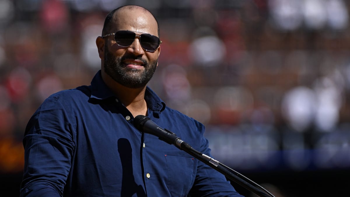 Albert Pujols rejoins Angels as special assistant