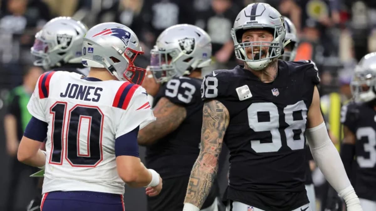 Raiders hold off Patriots 21-17 after losing QB Garoppolo to back injury