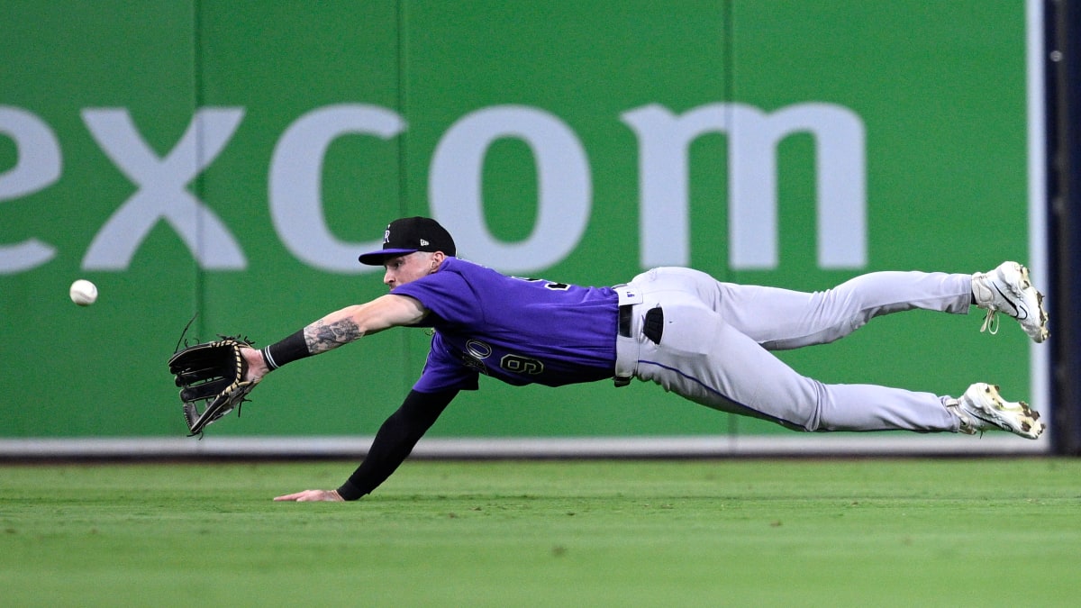 Nolan Jones and Brenton Doyle projecting to follow other Rockies' Gold  Glove Award winners