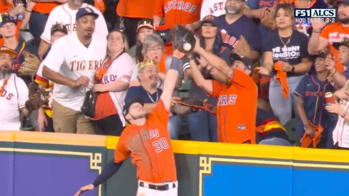 Kyle Tucker gets bubble gum bath after huge homer to ice Game 6