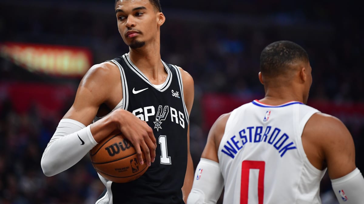 Clippers: Russell Westbrook's lineup status vs. Kings, revealed
