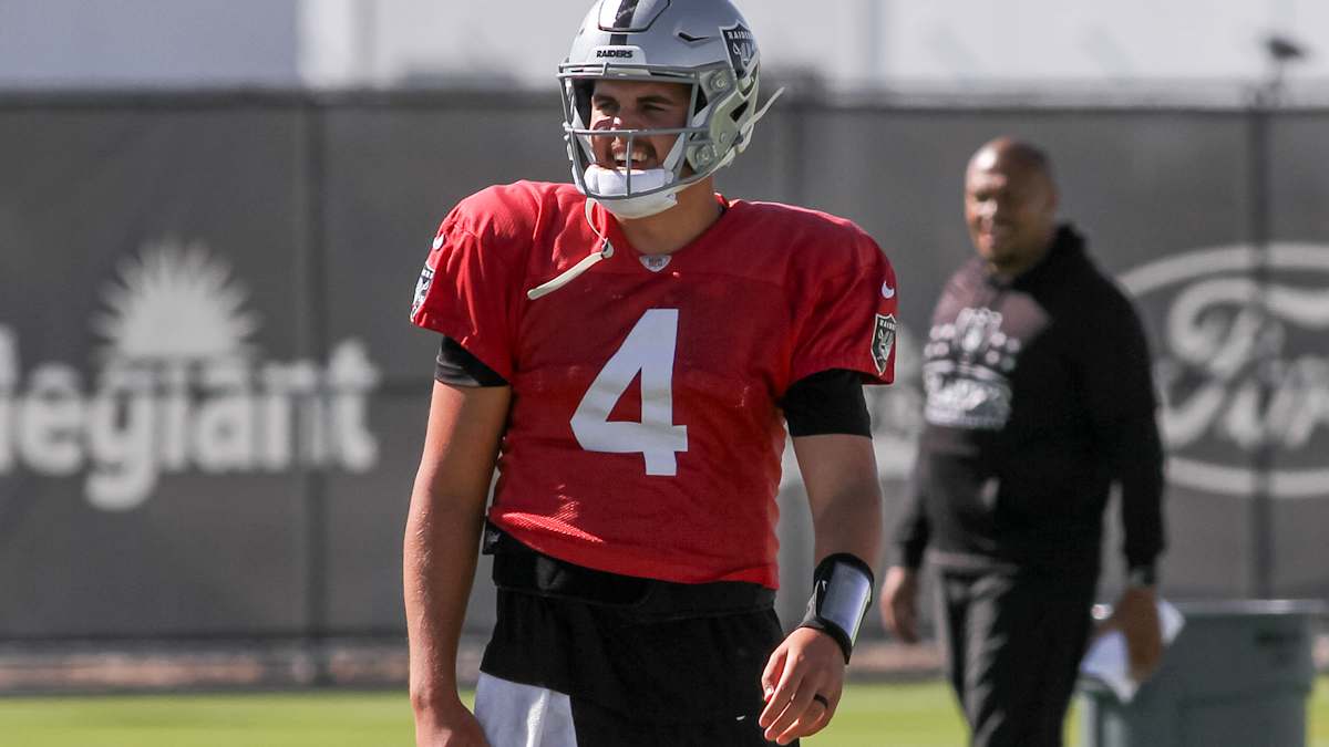 Raiders' Pierce, Graham Had a Connection Before LV