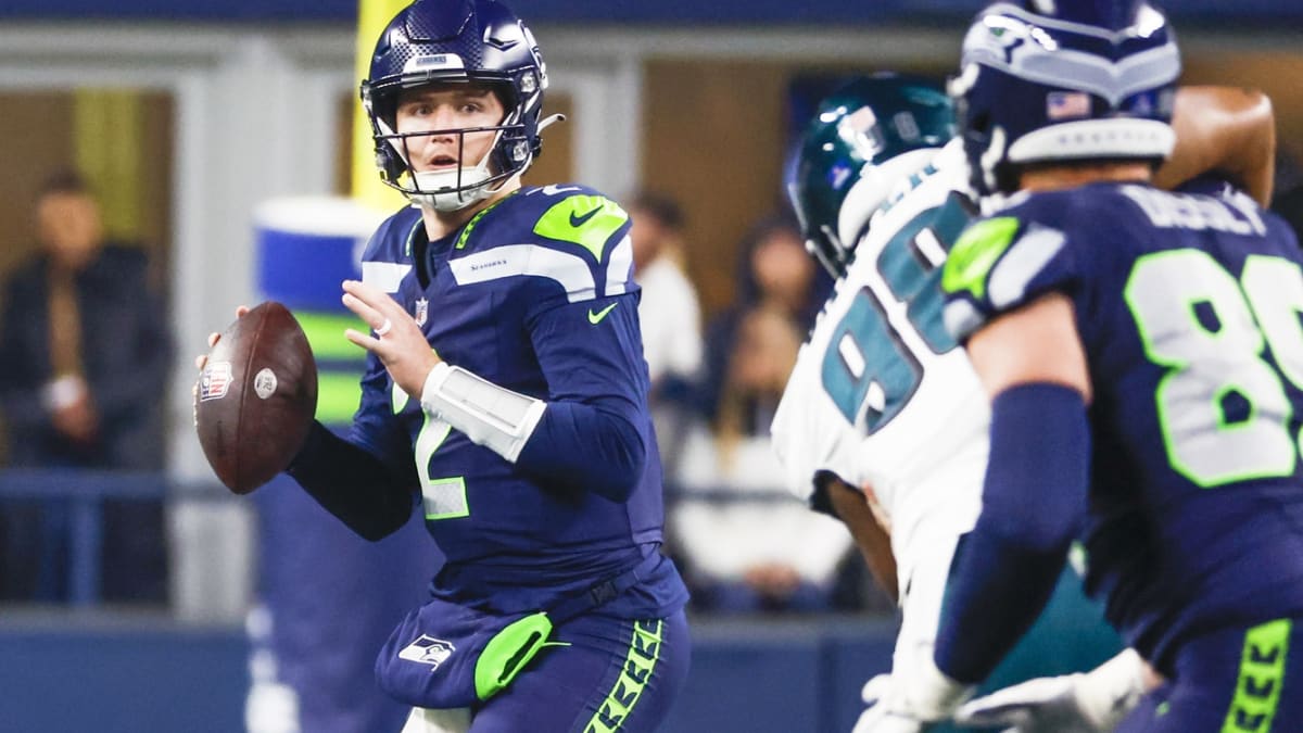 Ex-Denver Broncos QB Drew Lock 'Became a Seattle Legend' on Monday Night -  Sports Illustrated Mile High Huddle: Denver Broncos News, Analysis and More