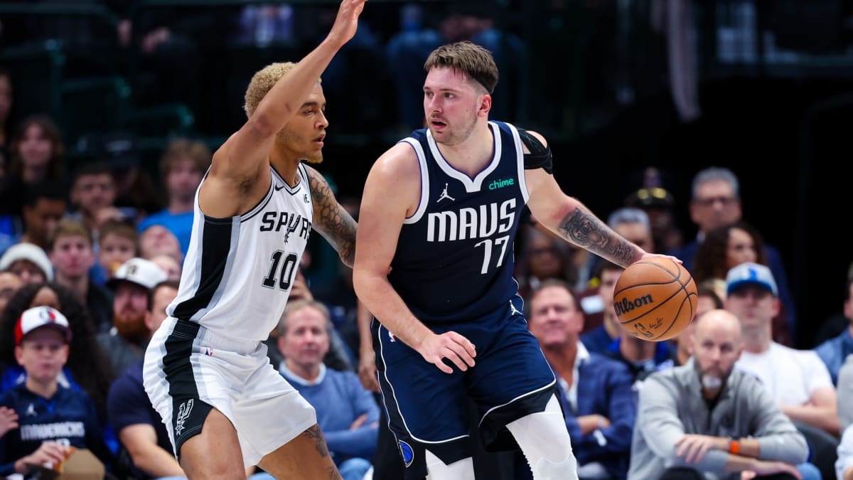 Luka Doncic's History-Making Triple-Double Leads Dominant Dallas Mavs Win  Over San Antonio Spurs - Sports Illustrated Dallas Mavericks News, Analysis  and More