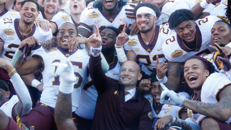 Gophers move up to 21st in latest AP Poll