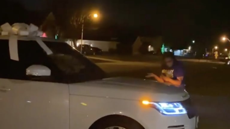 Watch: Vikings' Justin Jefferson surprises mom with new car for Christmas -  Sports Illustrated Minnesota Sports, News, Analysis, and More