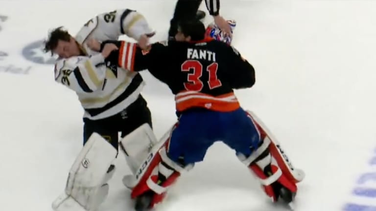 Watch: UMD alum Ryan Fanti dominates in goalie fight