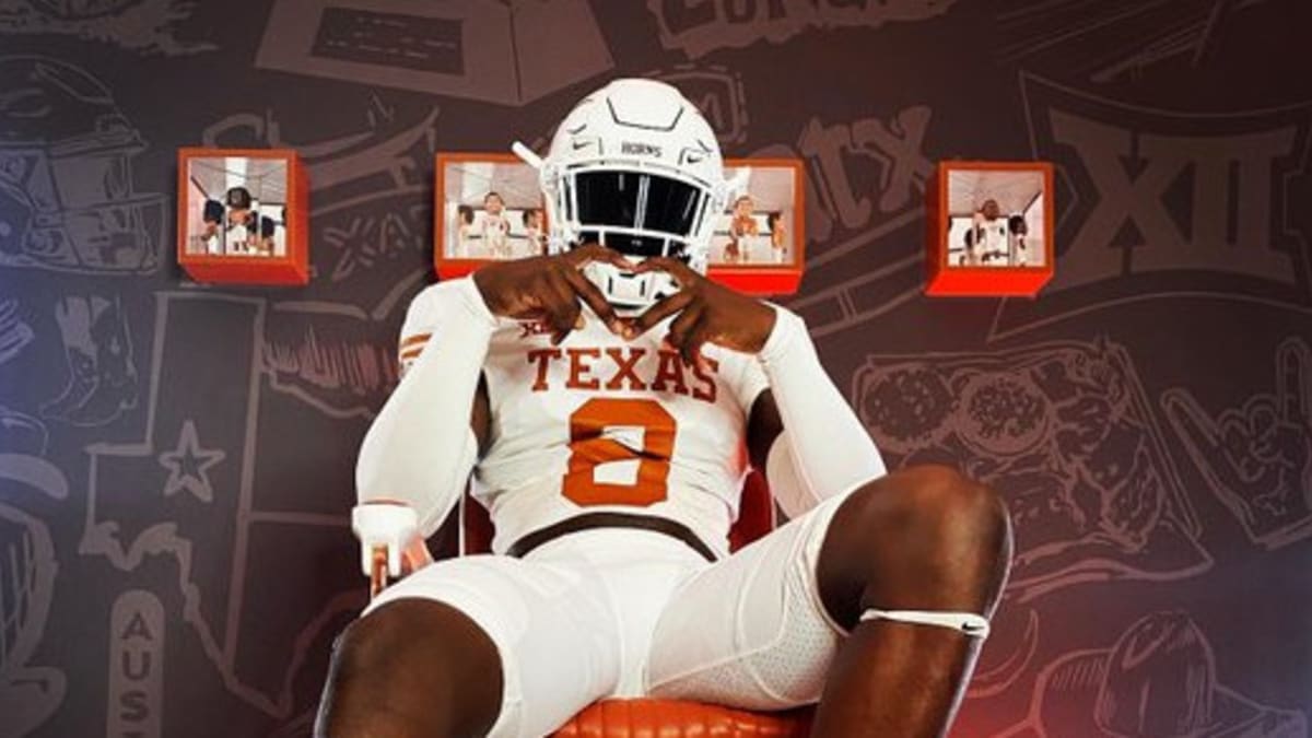 Texas Longhorns Reveal New Uniforms for the 2022 Football Season