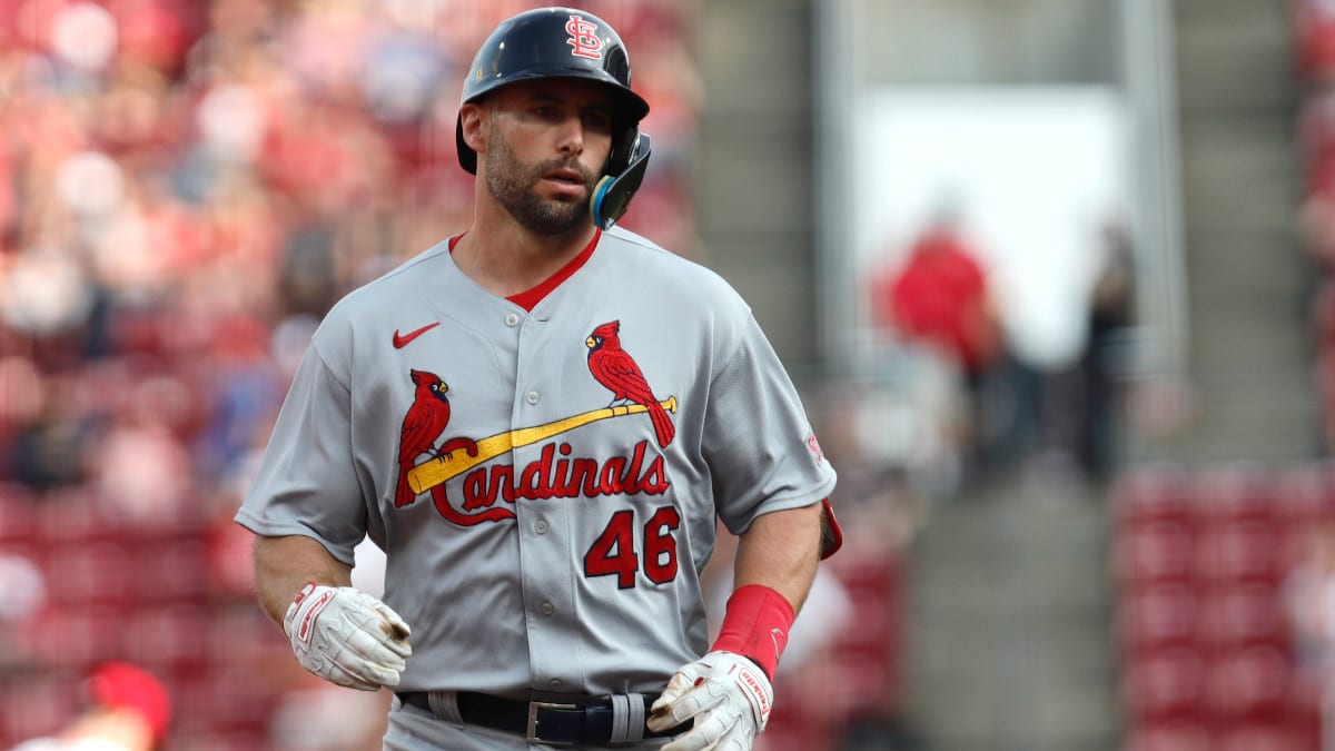 Cardinals Fan-Favorite Star Slugger Reportedly Could Be Traded Per