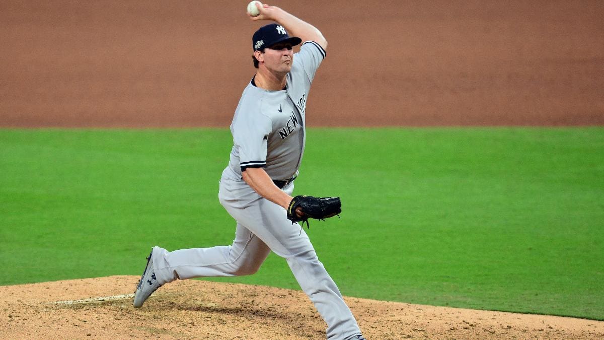 Ex-Yankees All-Star outfielder catches bullpen for ex-Yankees