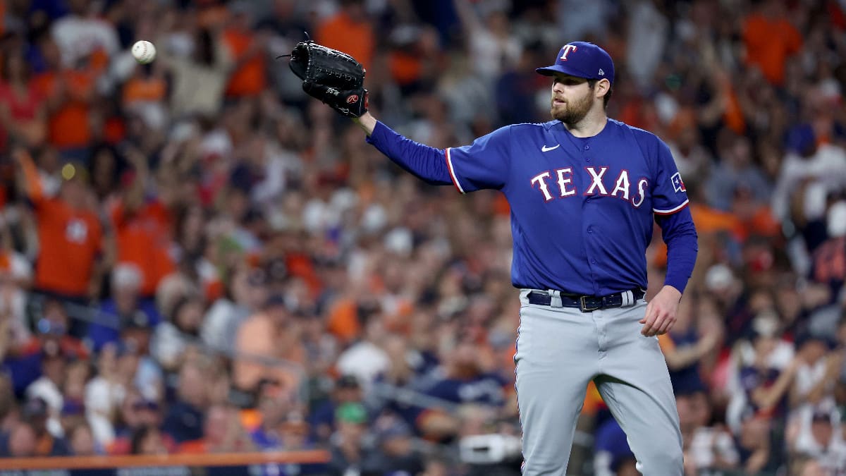 Seeking postseason anchor for struggling rotation, Rangers acquire