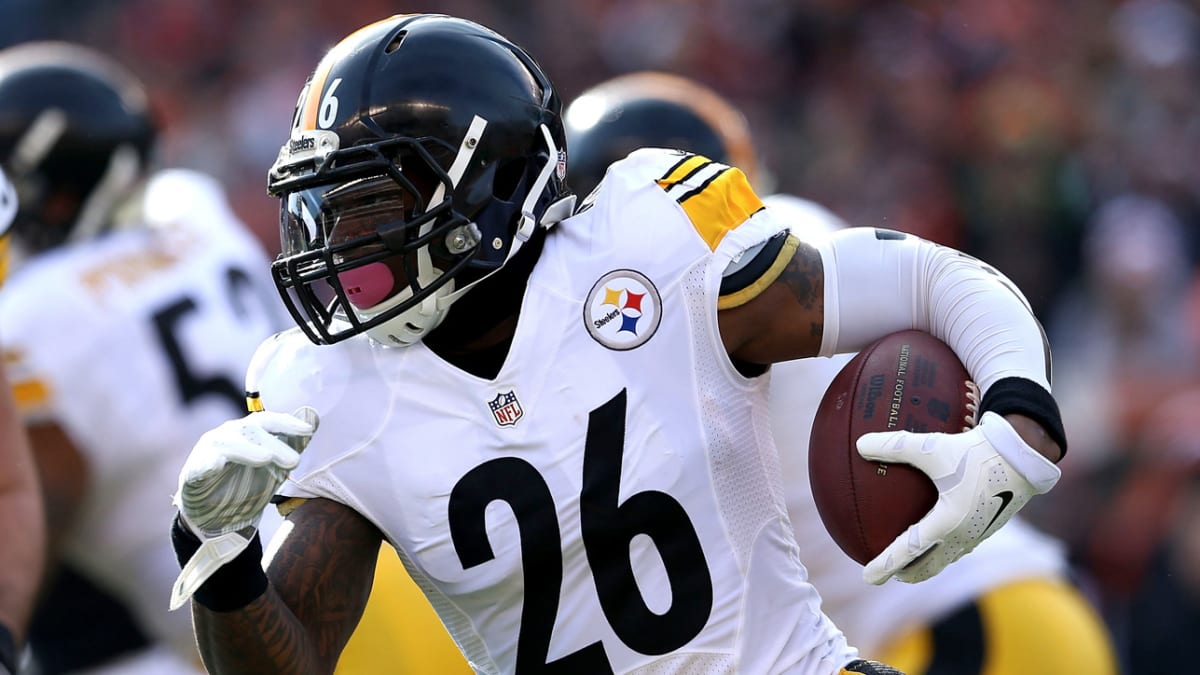 Steelers' line paving way for ex-MSU RB Le'Veon Bell