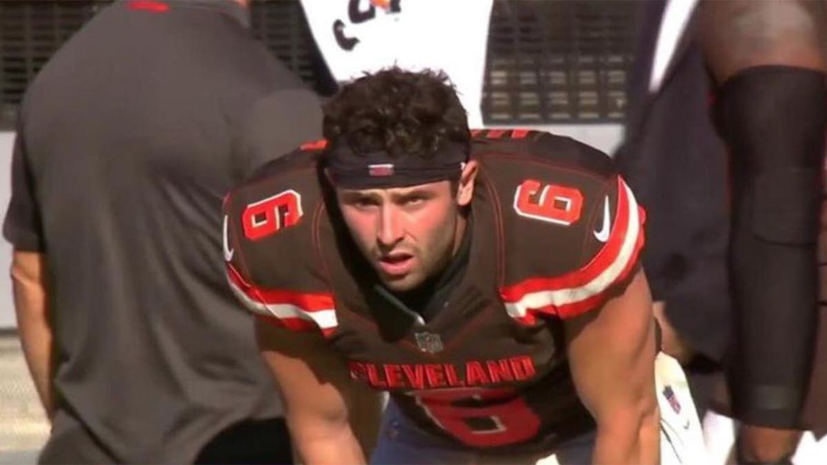 Buccaneers: Baker Mayfield gets emotional after death of former Browns  teammate