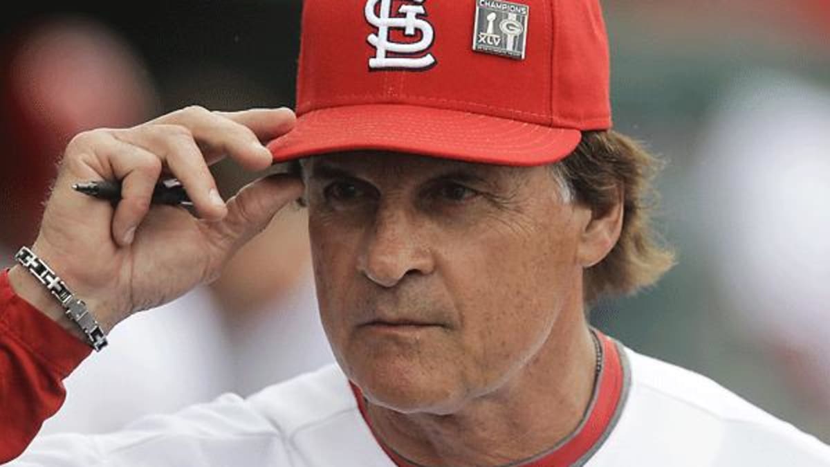 Cancer battle behind him, former Cardinals manager Tony La Russa