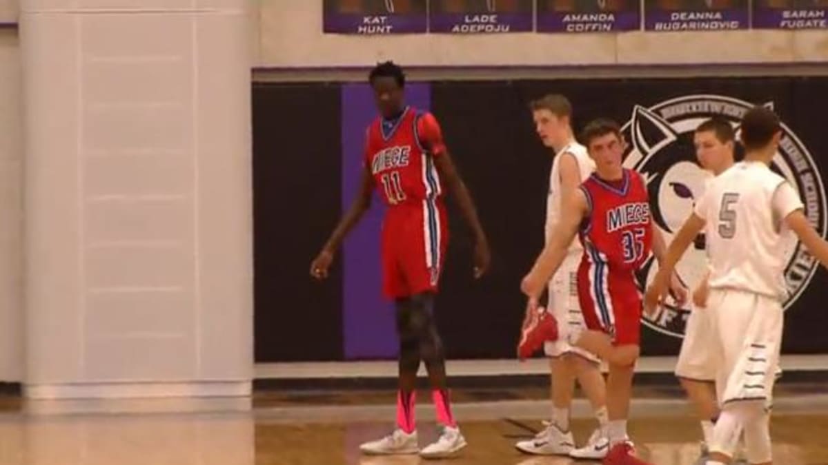 Want to feel old? Shaq and Manute Bol's sons play high school basketball  together.