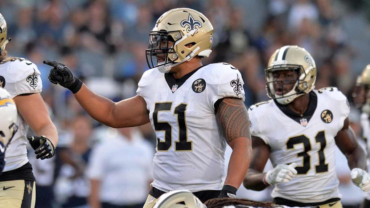 Notre Dame star Manti Te'o undrafted in Round 1 - Sports Illustrated