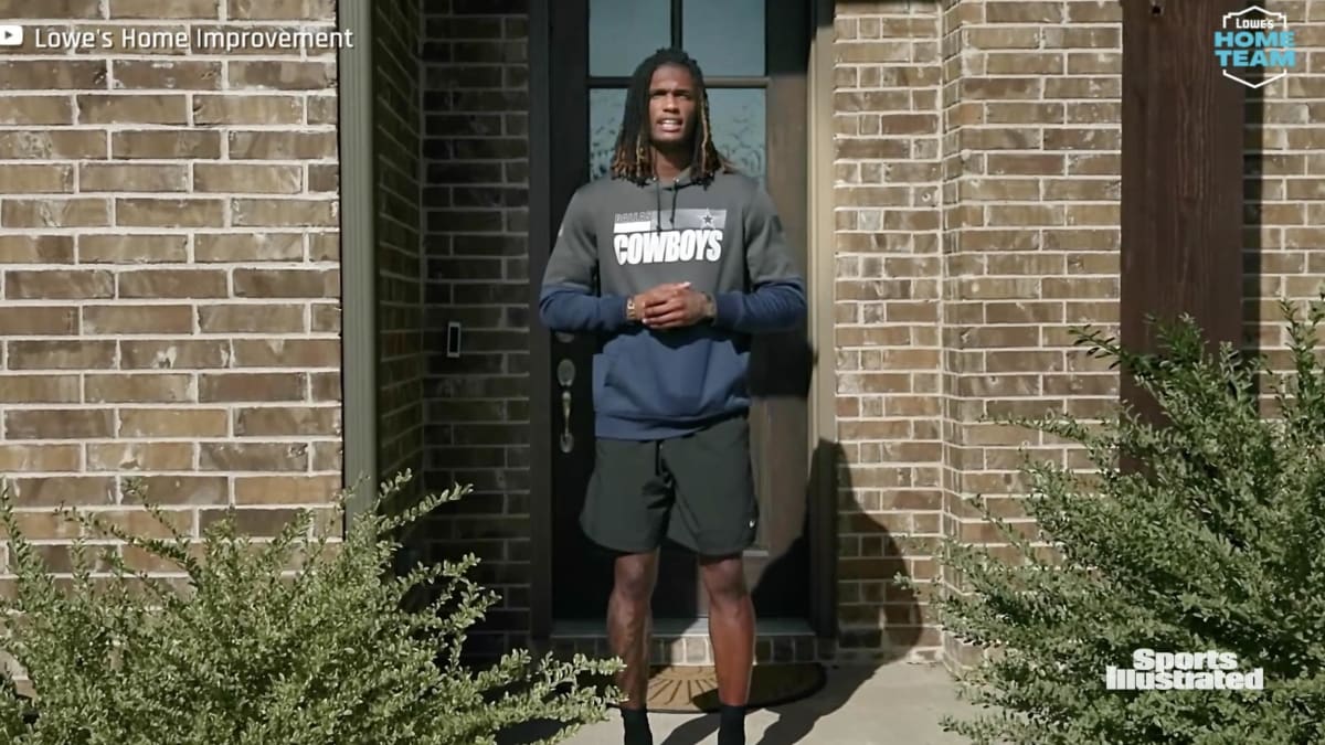 Cowboys' Lamb Surprises Dallas Family with $50K in Home Repairs