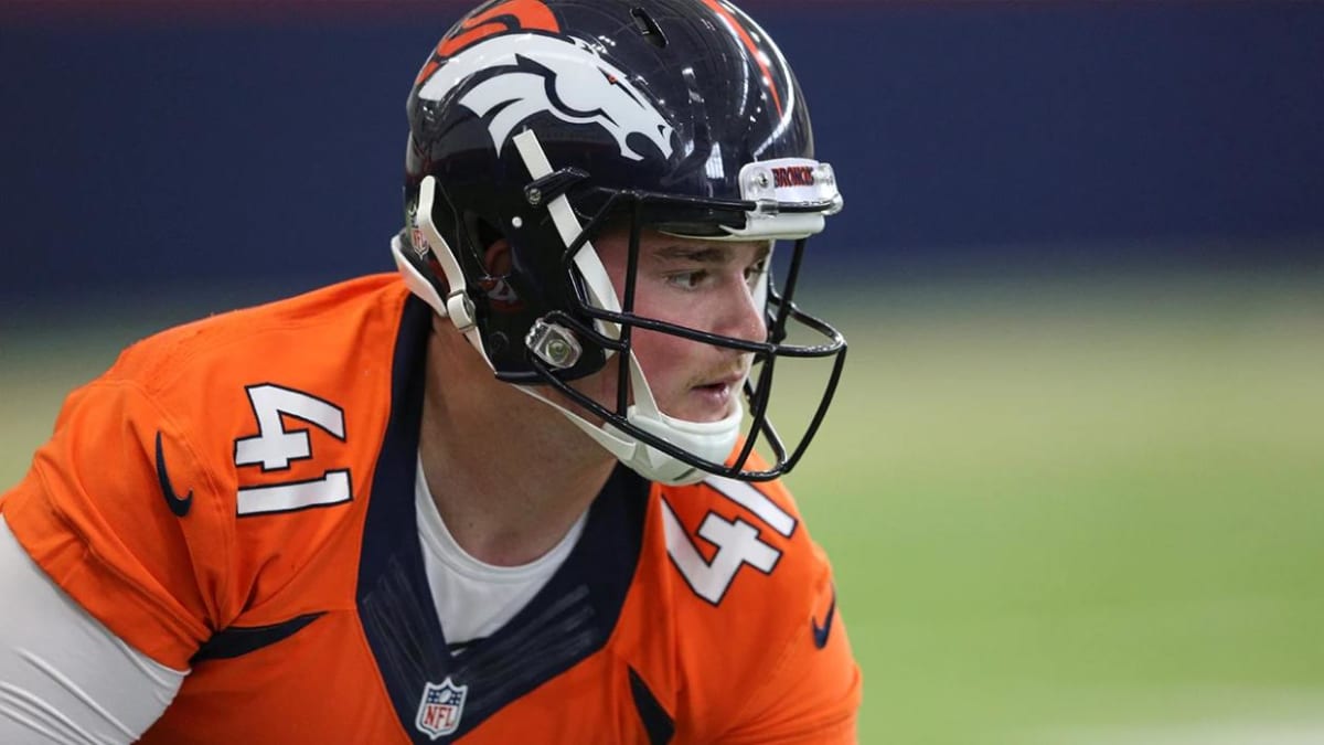 Raiders make flurry of re-signings official, add former Broncos LS Jacob  Bobenmoyer