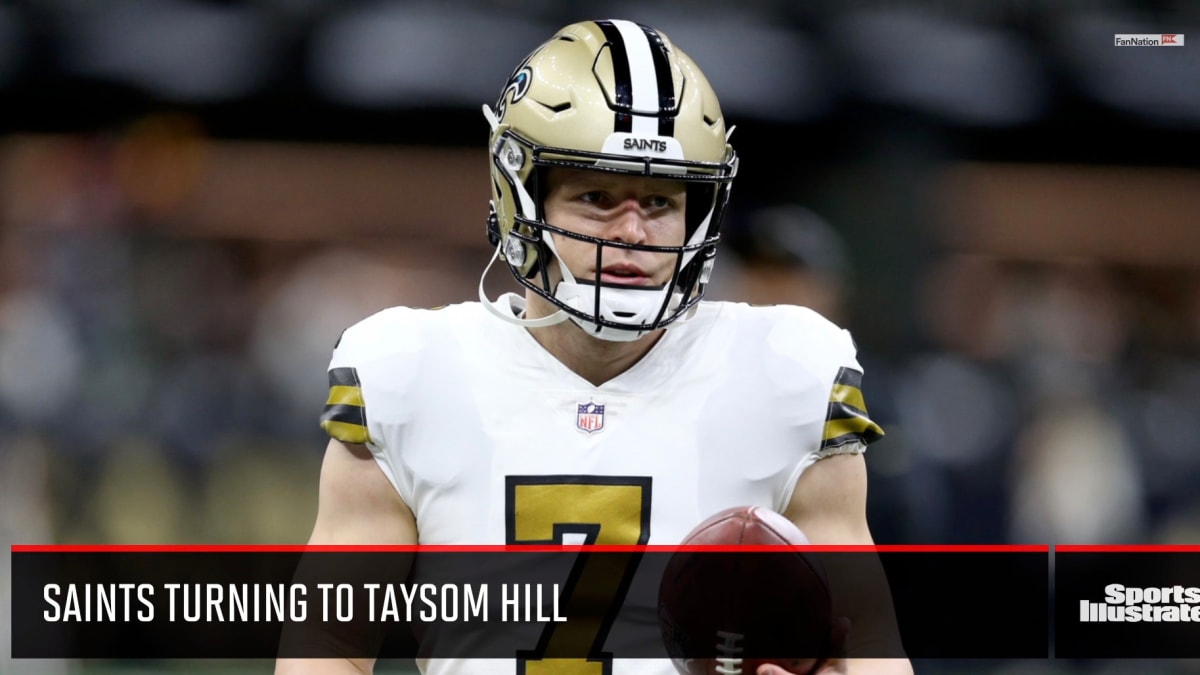 Taysom Hill injury: Saints utility player carted off vs WFT after hit to  head - Sports Illustrated