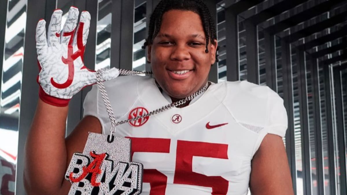 Alabama football working to flip multiple 5-Star recruits